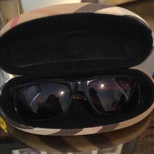 Black frame Burberry sunglasses